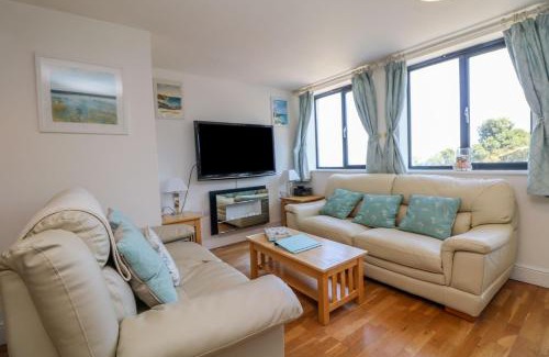 Porthcurno Apartment | Beachcomber