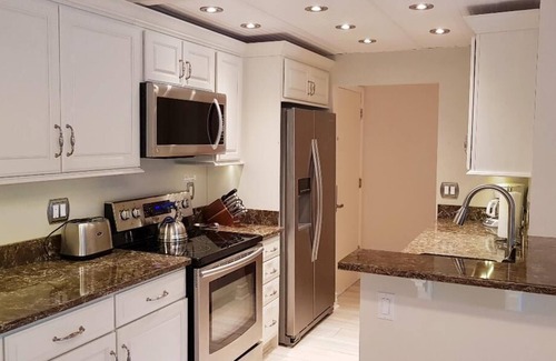 Longboat Key Condo | Beachcomber unit 205