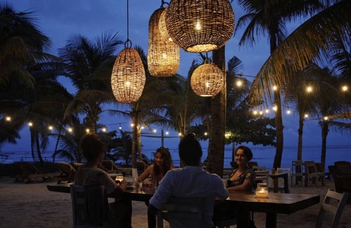 Mahahual Apartment | Beachfront 1BR Apartment w/Terrace & Beach Club