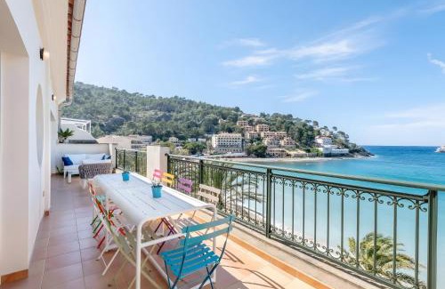 Puerto de Soller Apartment | Beachfront Apartment Port de Soller