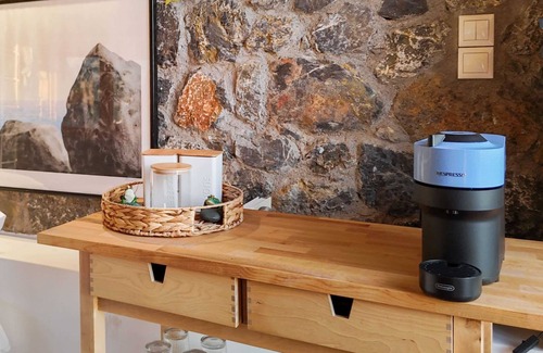 Avia Apartment | Beachfront Avia Nest - Aspa's Getaway