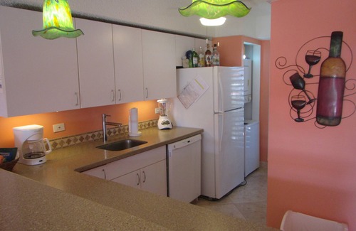 Richmond Condo | Beachfront Caribbean Paradise at Colony Cove