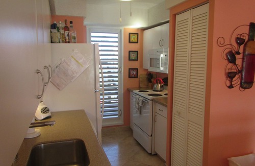 Richmond Condo | Beachfront Caribbean Paradise at Colony Cove