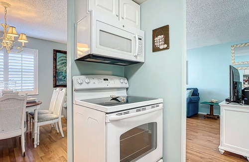 New Smyrna Beach Condo | Beachfront Condo at Colony Beach Club - Ocean Views, Pool, Patio, Sleeps 4