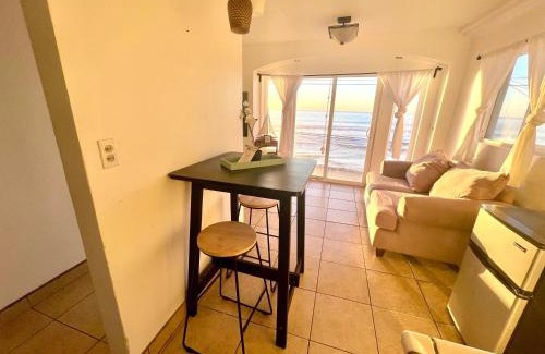 Costa Apartment | BEACHFRONT Cozy 1 Bdr