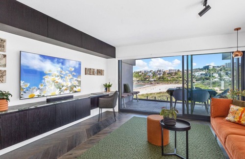 Freshwater Apartment | Beachfront Executive Luxury at Freshwater