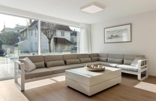 De Panne House | Beachfront Home with Sauna
