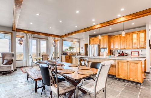 Tierra Del Mar House | Beachfront home with amazing ocean views, entertainment space, & balcony