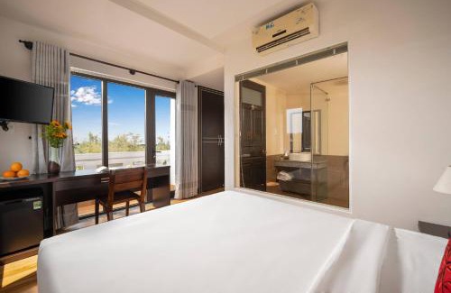 Cua Đai Hotel | Beachfront Hotel Hoi An