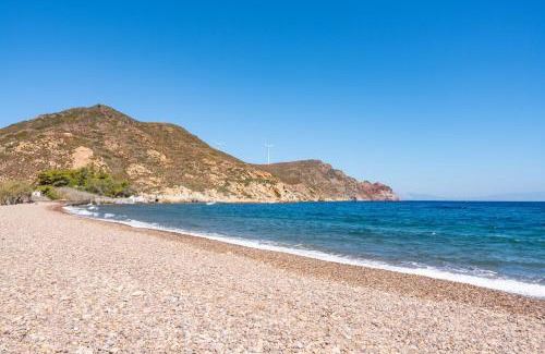 Patmos House | Beachfront Lampis Dolphin 2