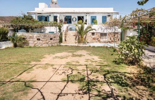 Patmos House | Beachfront Lampis Dolphin 4