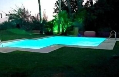 Almayate Bajo Apartment | Beachfront loft with sea views