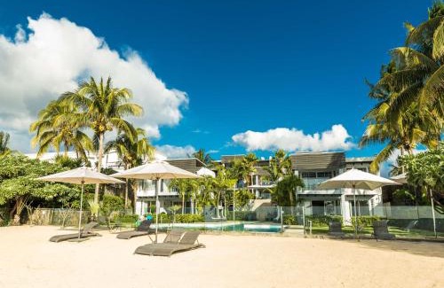 Pointe aux Biches Apartment | Beachfront & Pool serviced apartment with stunning view - closest to the beach than most hotel