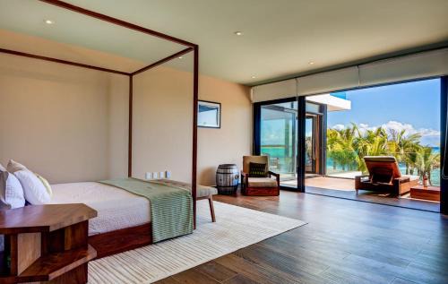 Soliman Bay Villa | Beachfront Soliman Bay Villas for big groups