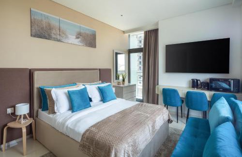 Palm Jumeirah Apartment | Beachfront Studio at West Beach