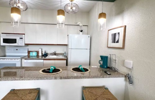 Estate Golden Rock Condo | Beachfront Studio Condo @Club St Croix