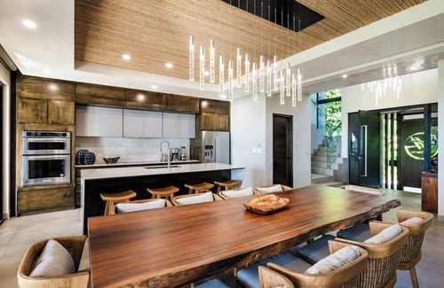 Potrero Villa | Beachfront Villa w/Breakfast & Housekeeping