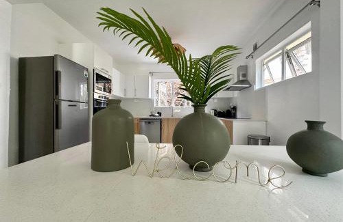 Flic-en-Flac House | Beachfront Villa in a beautiful and secured complex