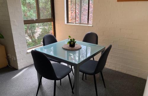 Boomerang Beach Apartment | Beachside Haven Free Linen Wi-Fi Netflix air con