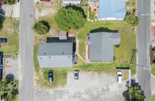 Crescent Beach House | Beachy Keen, North Myrtle Beach beach single-family house, 150 feet to ocean! Pets welcome!