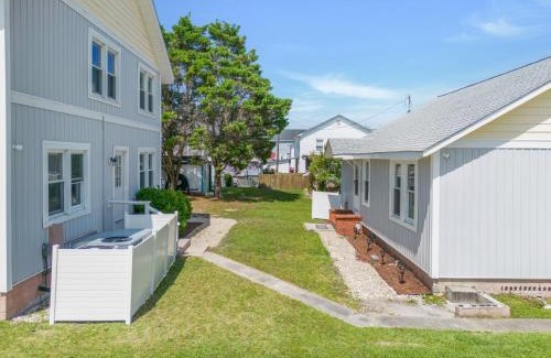 Crescent Beach House | Beachy Keen, North Myrtle Beach beach single-family house, 150 feet to ocean! Pets welcome!