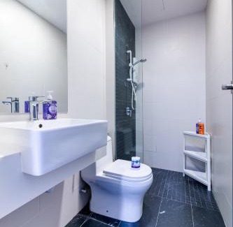 George Town Apartment | Beacon Suites #Georgetown #Rooftop Pool #20 #Cozy