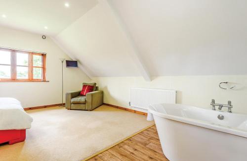 Upper Battlefield Resort | Beaconsfield Park