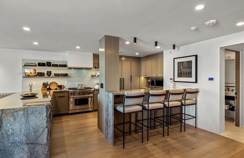 Steamboat Springs Condo | Bear Claw 210 Premium On Mountain Condo With Ski-In/Ski-Out Access!