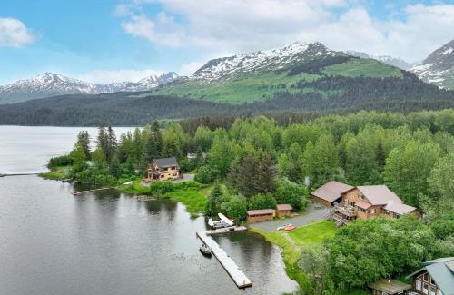 Bear Creek Bed & Breakfast | Bear Lake Lodgings B&B, Inc