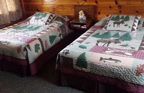 Michigamme Hotel | Bear Paw Inn