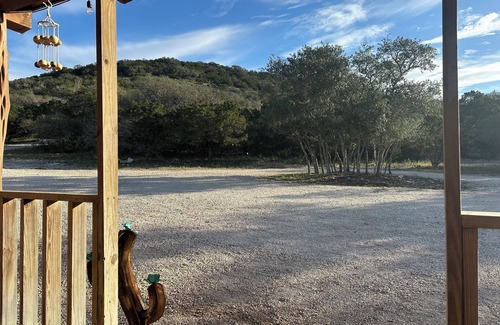 Concan Cabin | "Bearly Beehavin" 2-bdrm 1 bthrm cabin with WiFi, AC. Unwind & relax in ConCan