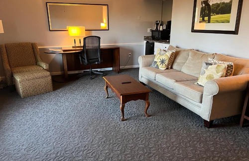 Myrtle Grove Resort | Beau Rivage Golf and Resort