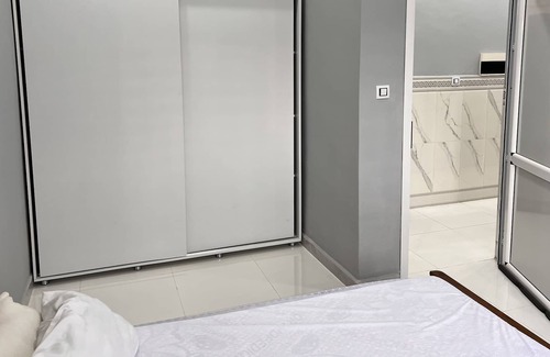 Skikda Province House | Beau T1 au RDC D'une Villa à 8mn à Pied de la mer