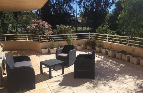 Furiani Apartment | Beau T2/3 rdc Avec Grande Terrasse en Corse