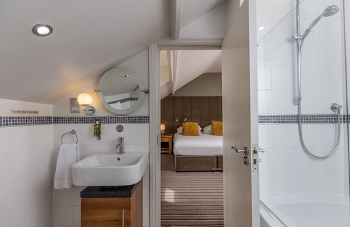 Cheltenham House | Beaumont House