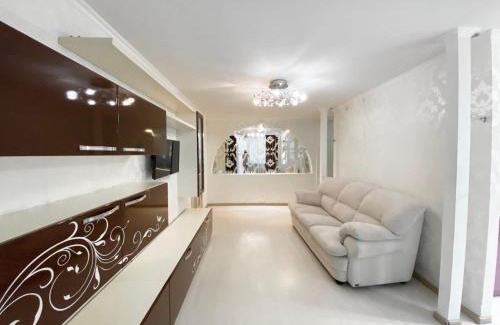 Dnipro Apartment | Beautiful 1-bedroom near Most City Center