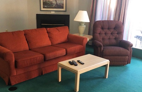 Basye Apartment | Beautiful 2 bedroom unit at resort, sleeps 8