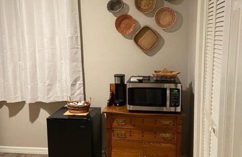 Bayonet Point House | Beautiful 2 Room Suite with Private Bath