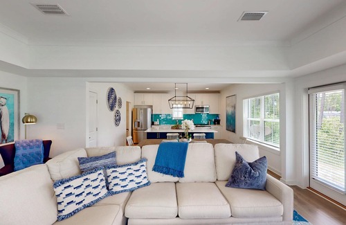 Orange Beach House | Beautiful 3br/2.5ba w/Kayak Access, Sleeps 10