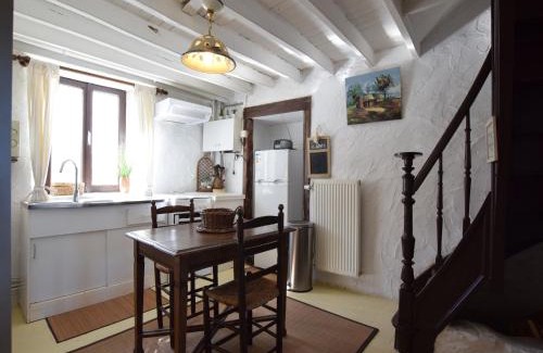 Engreux House | Beautiful and Authentic Cottage, cleaning included