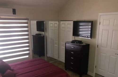 Chula Vista House | Beautiful and Comfy Home for Your Vacations