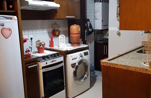 Dutra Apartment | Beautiful and cozy on the corner of Av das Hortênsias