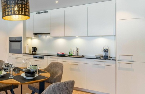 Blausee Apartment | Beautiful apartment for 4 guests with WIFI, TV, balcony and panoramic view