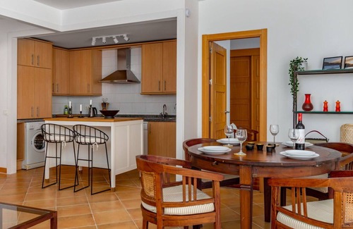 La Cala de Mijas Apartment | Beautiful apartment for 5 guests with WIFI, A/C, pool, TV, terrace and parking