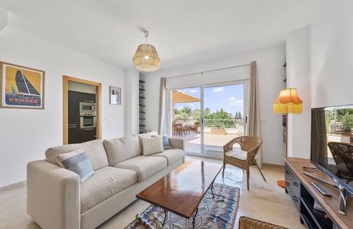 Monte Pego Apartment | Beautiful apartment for 6 people with pool, WIFI, A/C, TV, patio and pets allowed