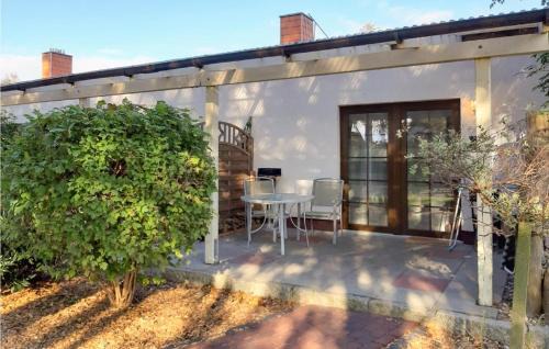Fuhlendorf Apartment | Beautiful Apartment In Fuhlendorf