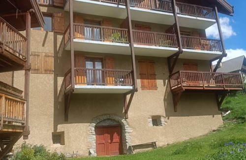 Cervieres Apartment | Beautiful apartment in the mountains