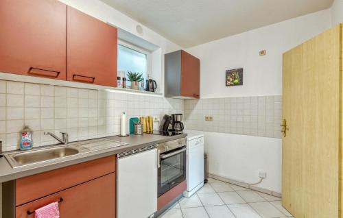 Stolberg Apartment | Beautiful Apartment In Südharz With Wifi