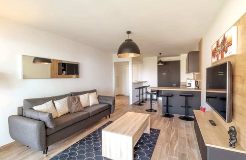 Beausoleil Condo | Beautiful apartment with terrace & pool - Near Monaco