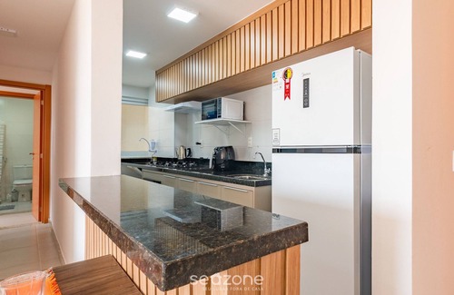 Guarajuba Apartment | Beautiful apt in Building w Pool Guarajuba Aga0203